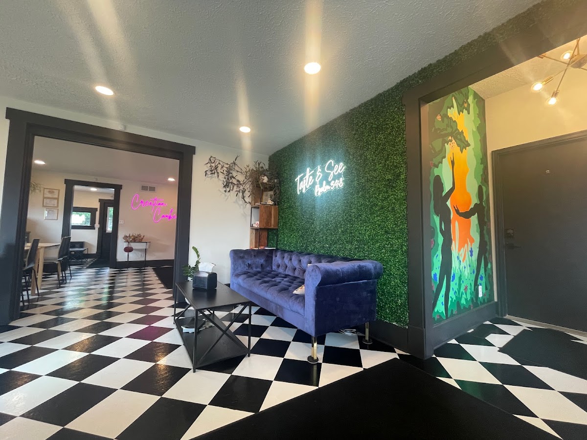 Creation Cafe - Coffee And Bakery